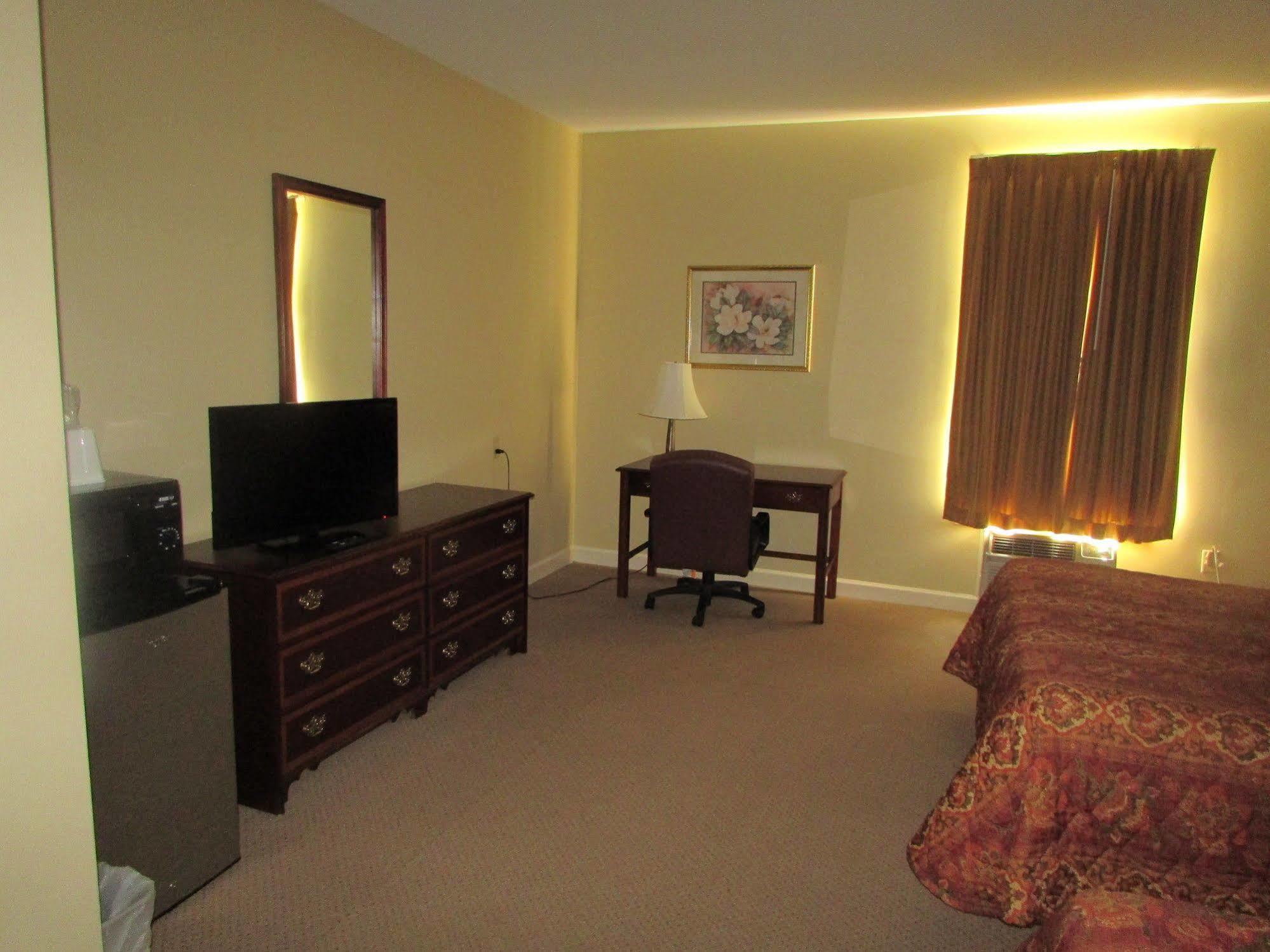 Plantation Oaks Otel Millington Dış mekan fotoğraf